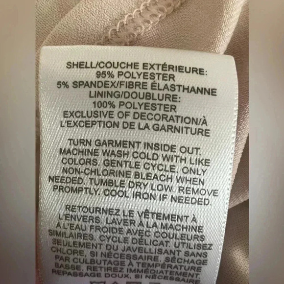 Express Women’s  lace V-Neck sleeveless ruffle hem Top Sz Small - Picture 8 of 9